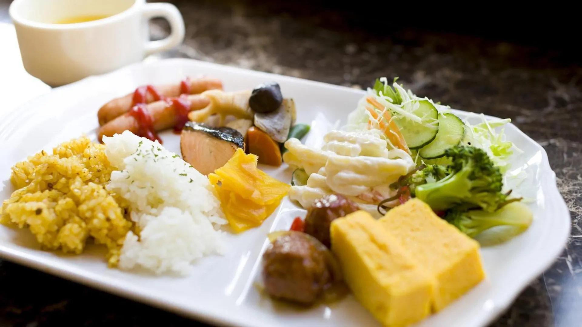 Otel Toyoko Inn Nagoya Marunouchi